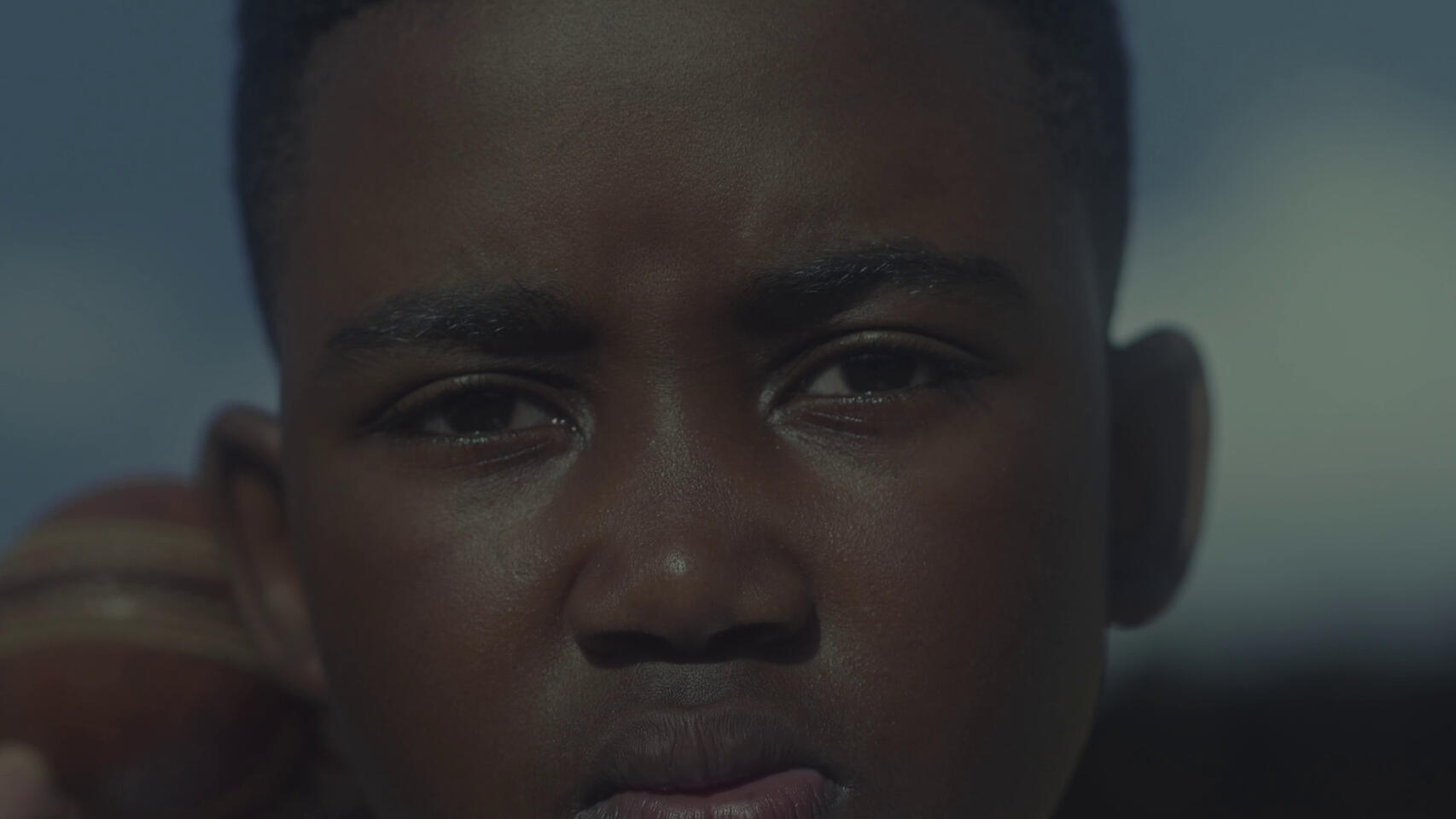 Luyanda is instructed by his father to look after their chickens but Luyanda longs to achieve his dreams of becoming a cricket player through the school's cricket trials. His father, Nsimbi is a man of practicality who has no interest in Luyanda's daydream